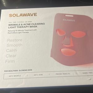 Solawave full face flexible LED mask NWT